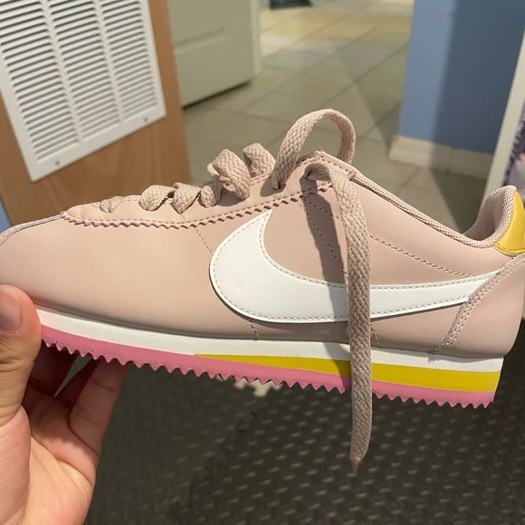 Nike | Shoes | Niike Tan Cortez Size 7 